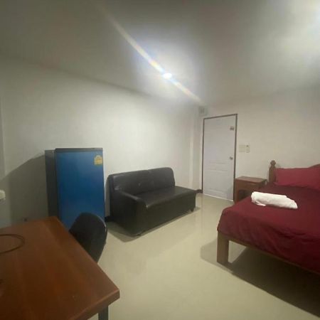 Oyo 1135 Triple A Residence Chiang Mai Ngoại thất bức ảnh