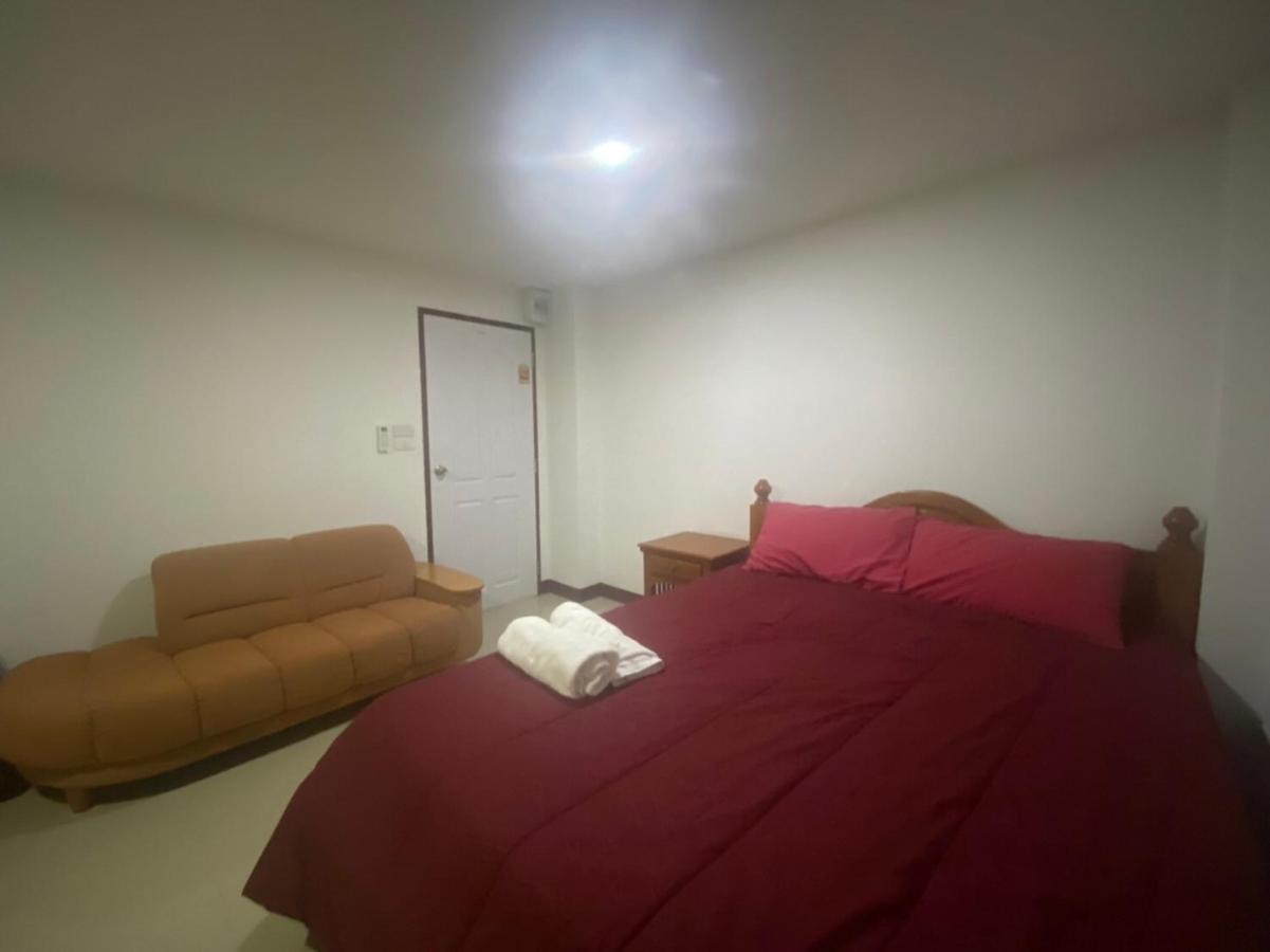 Oyo 1135 Triple A Residence Chiang Mai Ngoại thất bức ảnh