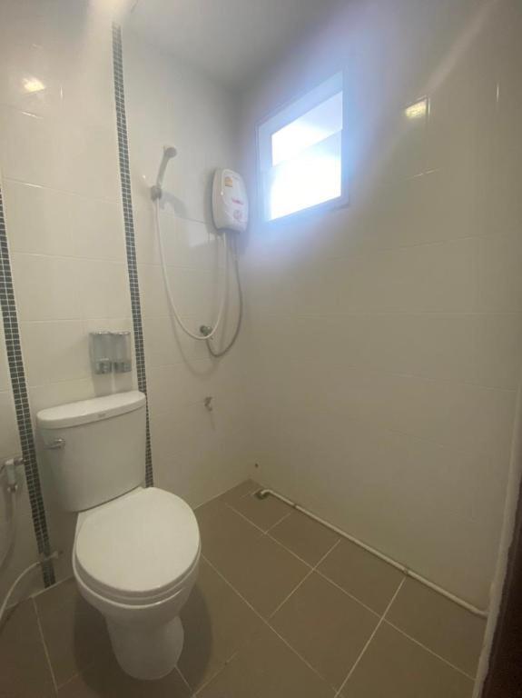 Oyo 1135 Triple A Residence Chiang Mai Ngoại thất bức ảnh