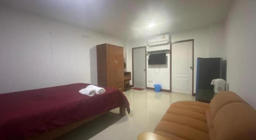 Oyo 1135 Triple A Residence Chiang Mai Ngoại thất bức ảnh